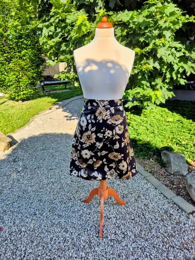 Dámske šaty a blúzky šité na mieru — MŠ Fashion, Kvetoslavov (6)