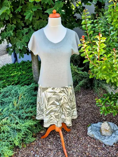 Dámske šaty a blúzky šité na mieru — MŠ Fashion, Kvetoslavov (12)