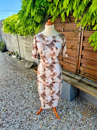Dámske šaty a blúzky šité na mieru — MŠ Fashion, Kvetoslavov (14)