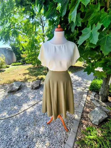 Dámske šaty a blúzky šité na mieru — MŠ Fashion, Kvetoslavov (20)