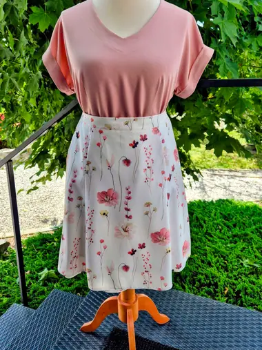 Dámske šaty a blúzky šité na mieru — MŠ Fashion, Kvetoslavov (45)