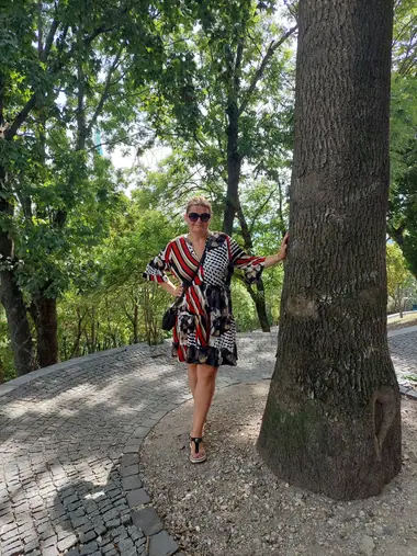 Dámske šaty a blúzky šité na mieru — MŠ Fashion, Kvetoslavov (49)