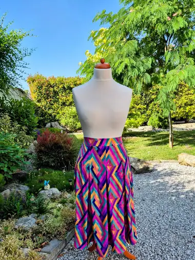 Komplety, saká a kabáty šité na mieru — MŠ Fashion, Kvetoslavov (12)