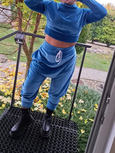Komplety, saká a kabáty šité na mieru — MŠ Fashion, Kvetoslavov (20)