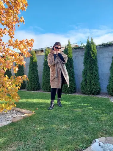 Komplety, saká a kabáty šité na mieru — MŠ Fashion, Kvetoslavov (26)