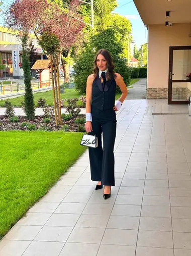 Komplety, saká a kabáty šité na mieru — MŠ Fashion, Kvetoslavov (34)