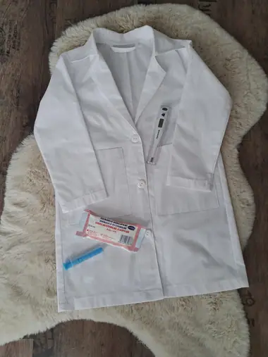 Komplety, saká a kabáty šité na mieru — MŠ Fashion, Kvetoslavov (45)